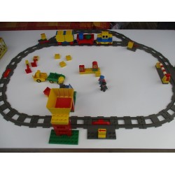 train Duplo 2745 complet dans sa boite légo