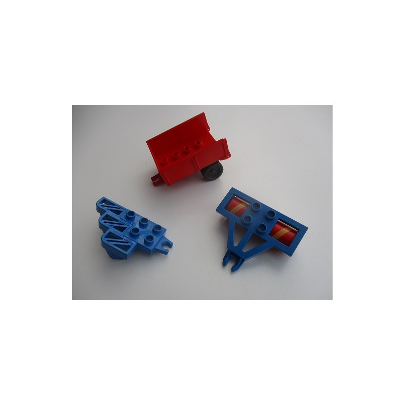 Duplo engins de ferme : rouleau charrue remorque Légo