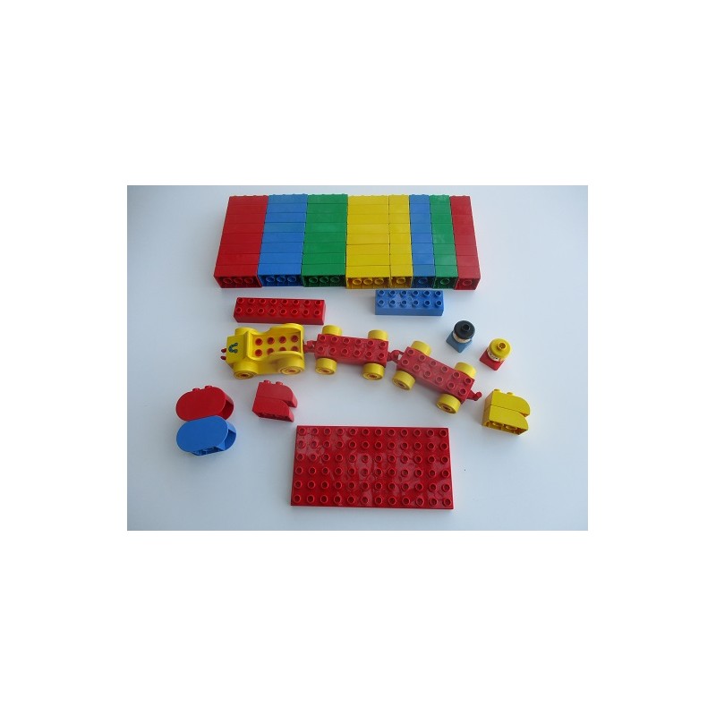 Duplo 84 pièces variés : cubes voitures plaque...